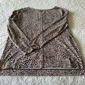 Leopard Print Long Sleeve Top
